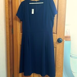 NWT Talbots Easy Travel Fit and Flare Short sleeve dress, sz 14, Indigo Blue